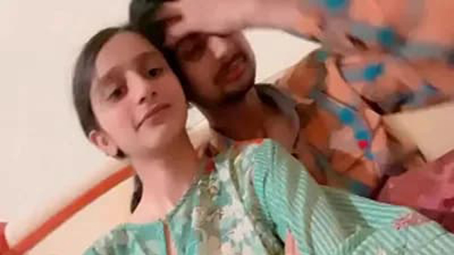 Viral Couple Pakistani – Dehati Deep Chudai MMS