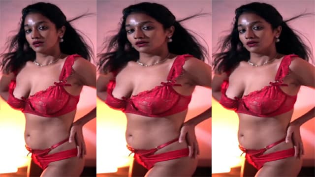 Tamil Actress Lavanya Manickam Bikini Seduction Tease MMS